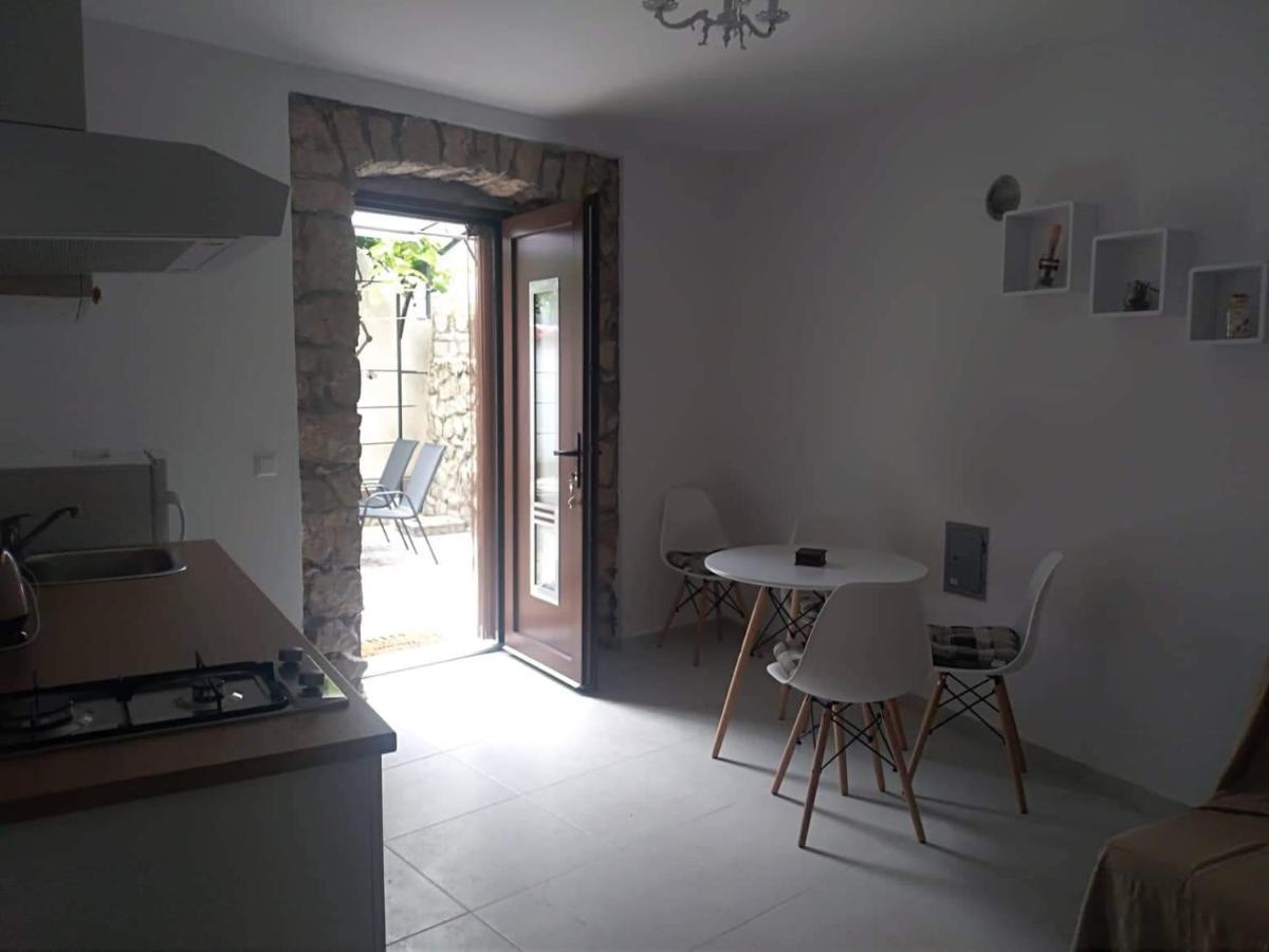 Apartmani Kristina تْسْغيكفانِتْسا المظهر الخارجي الصورة