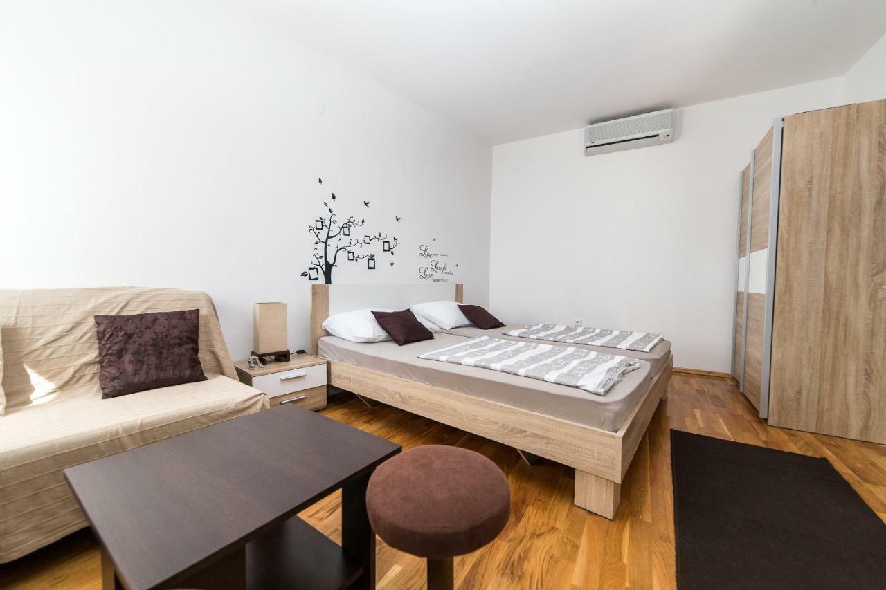 Apartmani Kristina تْسْغيكفانِتْسا المظهر الخارجي الصورة