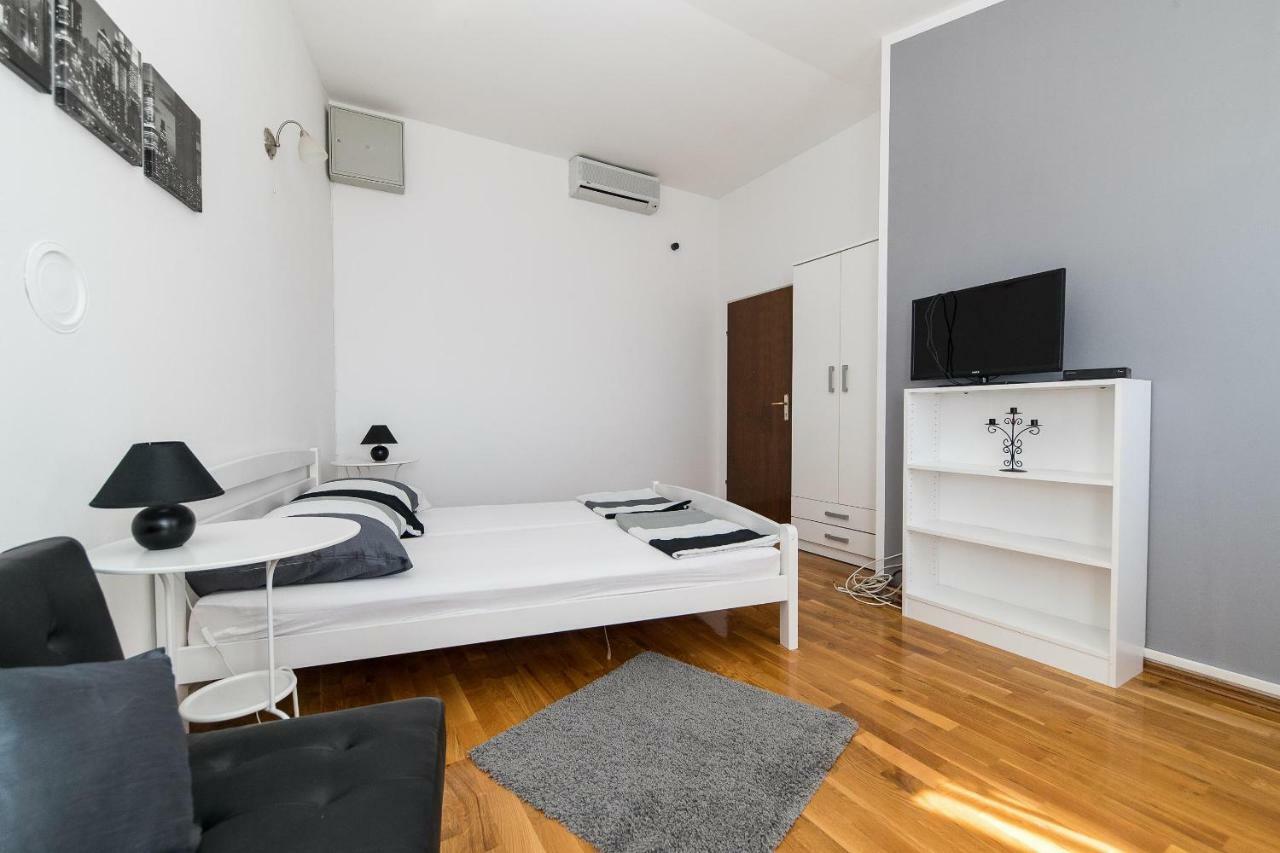 Apartmani Kristina تْسْغيكفانِتْسا المظهر الخارجي الصورة